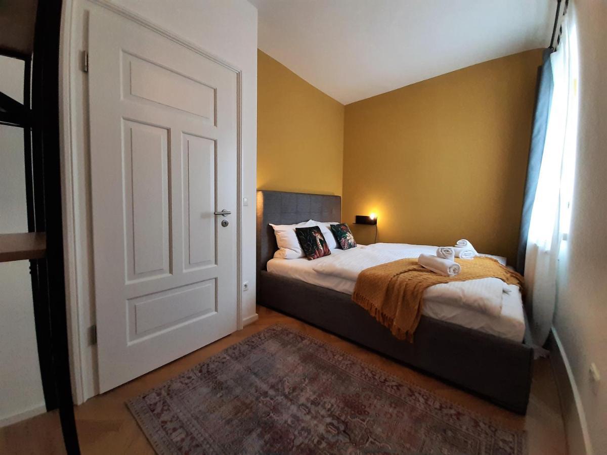 Apartment 4-6 Personen I 80Qm I Altstadt I Dachterasse I Parkplatz Straubing Extérieur photo
