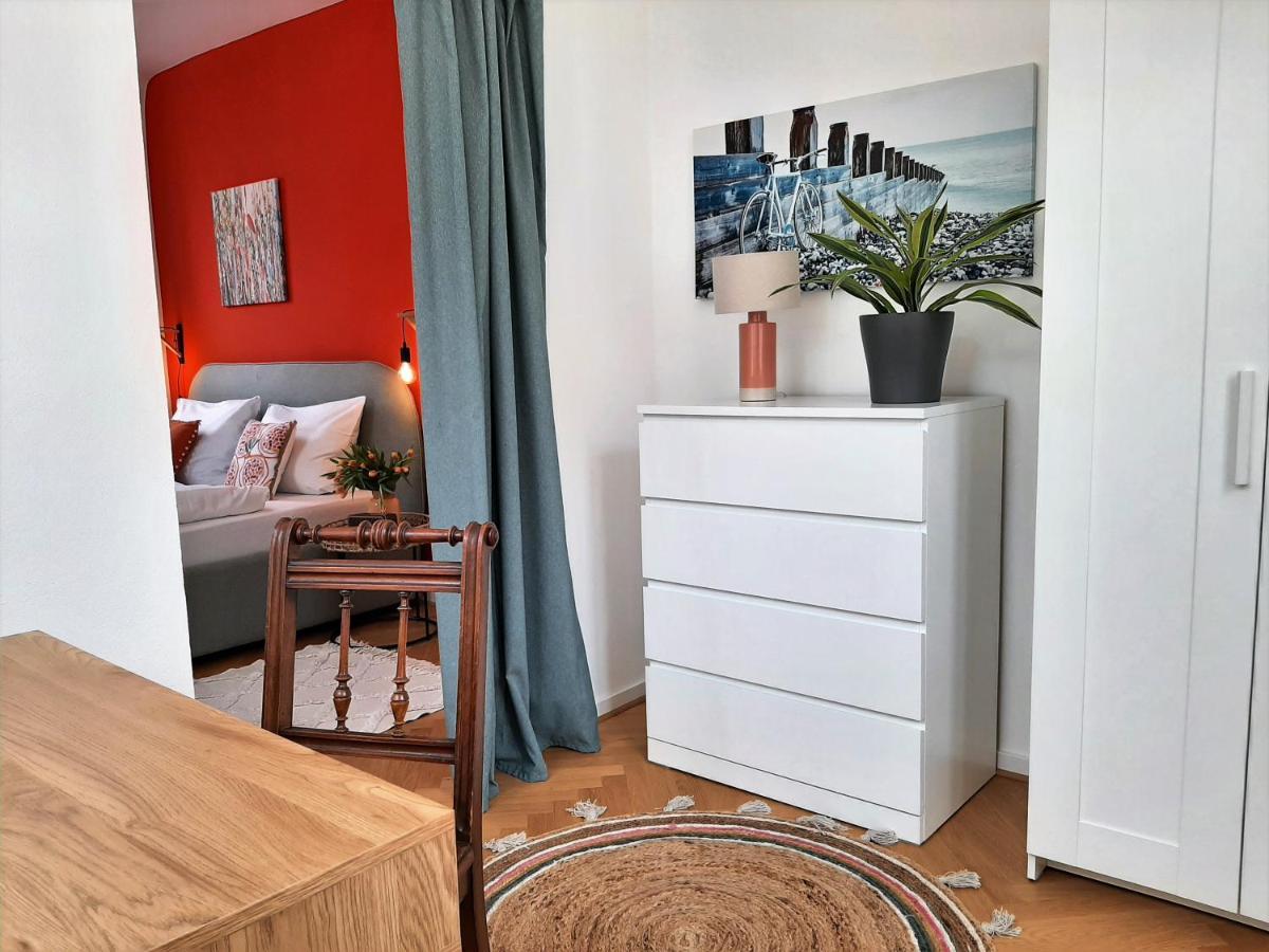 Apartment 4-6 Personen I 80Qm I Altstadt I Dachterasse I Parkplatz Straubing Extérieur photo