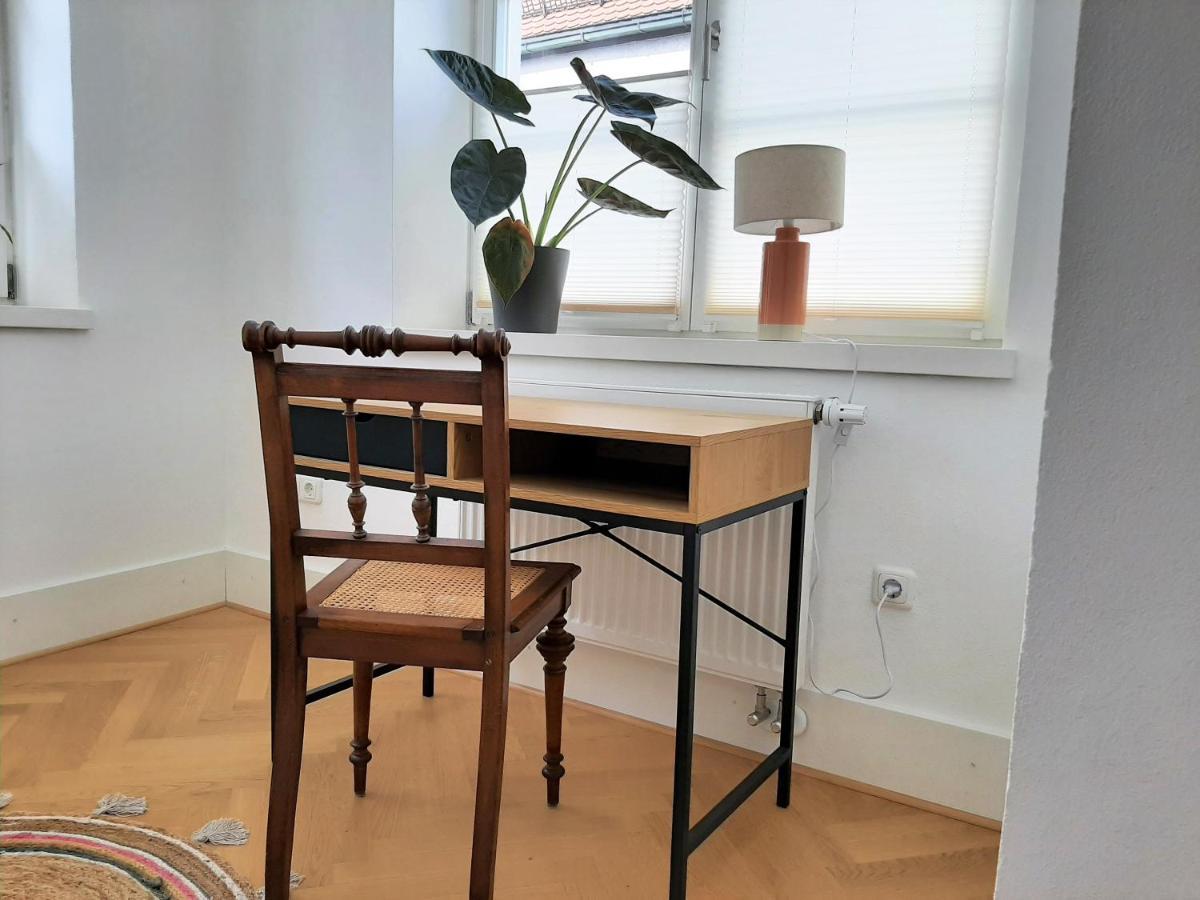 Apartment 4-6 Personen I 80Qm I Altstadt I Dachterasse I Parkplatz Straubing Extérieur photo