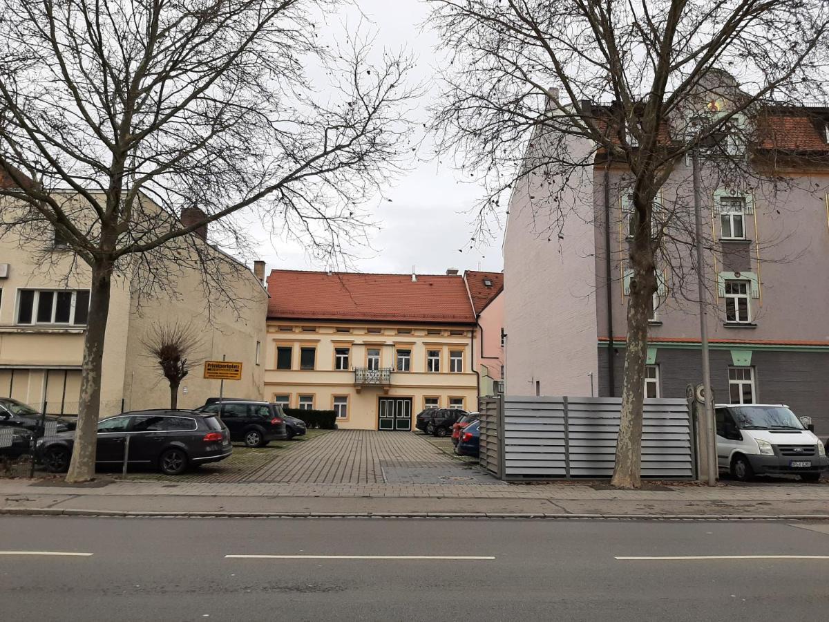 Apartment 4-6 Personen I 80Qm I Altstadt I Dachterasse I Parkplatz Straubing Extérieur photo